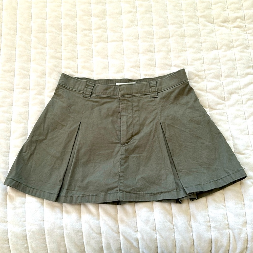 Abercrombie & Fitch Olive Skirt